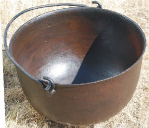 large_cast_iron_pot.jpg